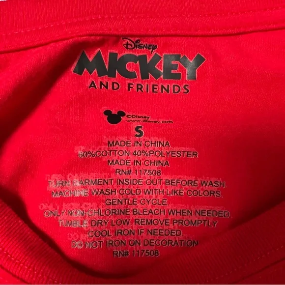 Disney Mickey and Friends Red Size S Preowned Very Good Condition - Picture 3 of 3